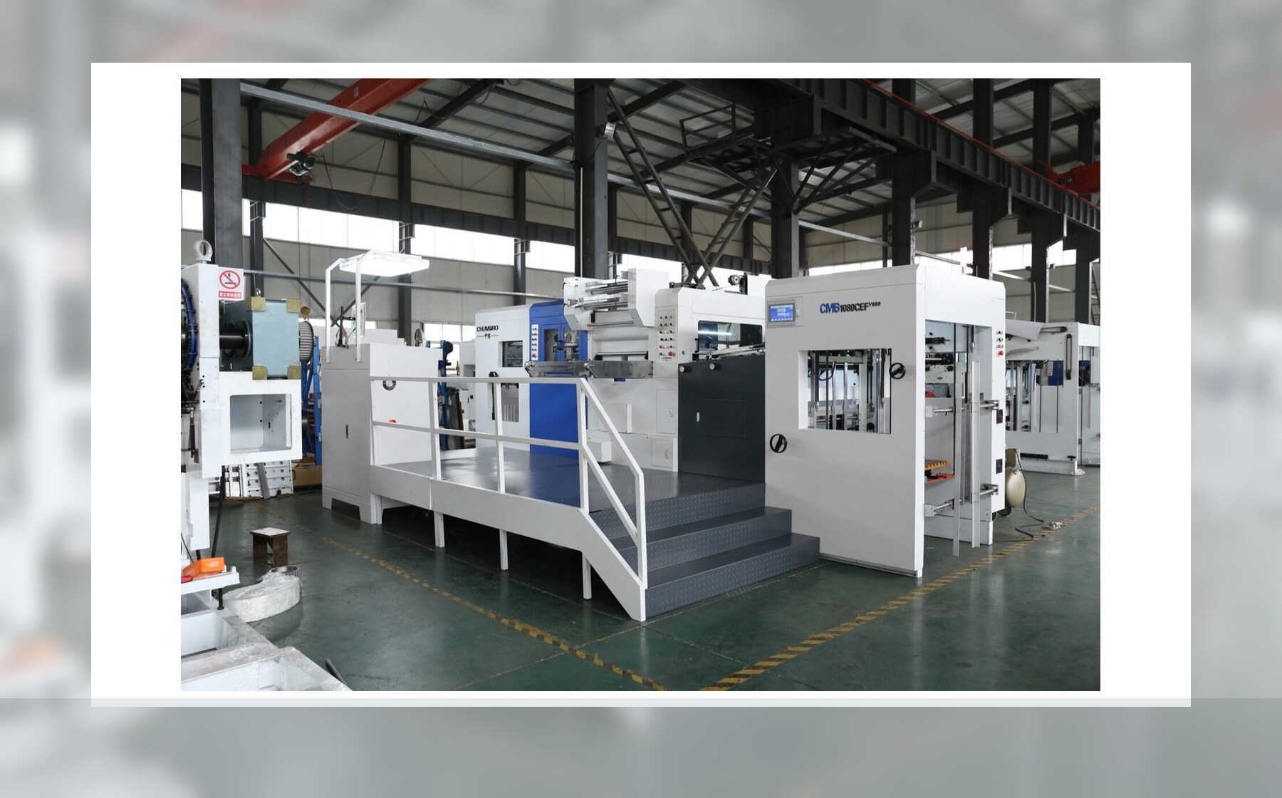 Foil stamping machine for premium packaging finishing