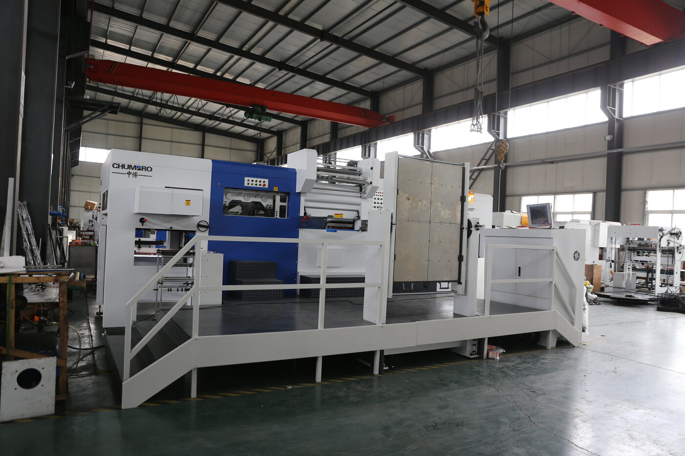 Zhongbo 1300CEF foil stamping machine workshop reference photo